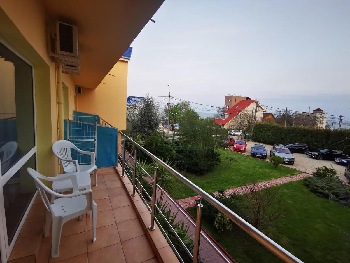Vila Oranj Hotel Costinești Kültér fotó